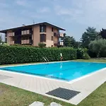 Foscolo Pool Διαμέρισμα