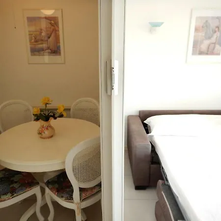 Foscolo Pool Apartment Bardolino